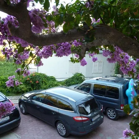 Apartment In With Sea View, Balcony, Klimaanlage, Wlan 132-1