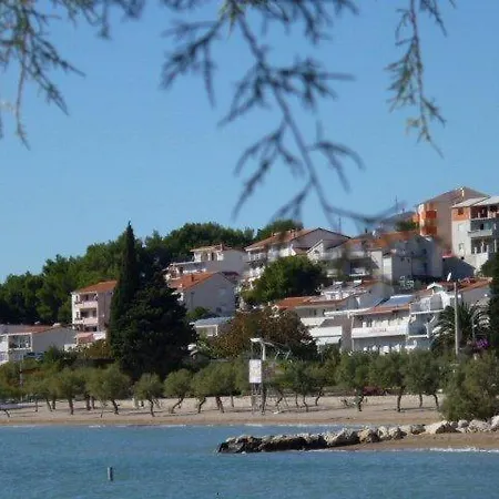 Apartment In With Sea View, Balcony, Klimaanlage, Wlan 132-1